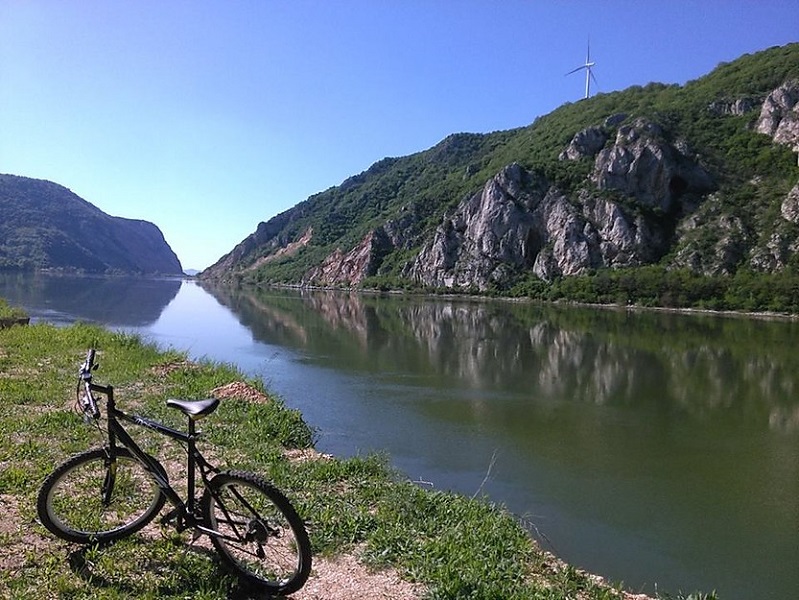 IZABERITE SVOJU TURU NA DVA TOČKA!